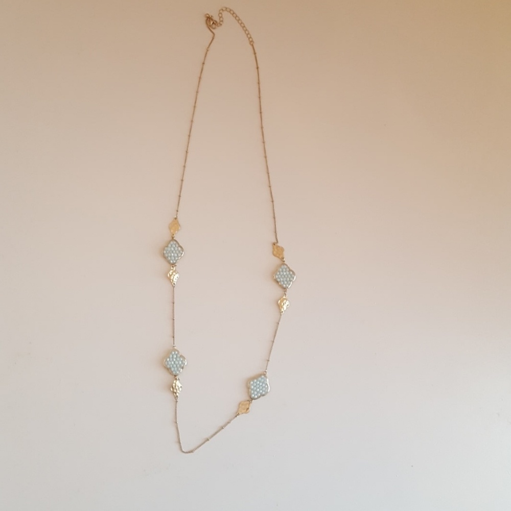 Ladies accent necklace